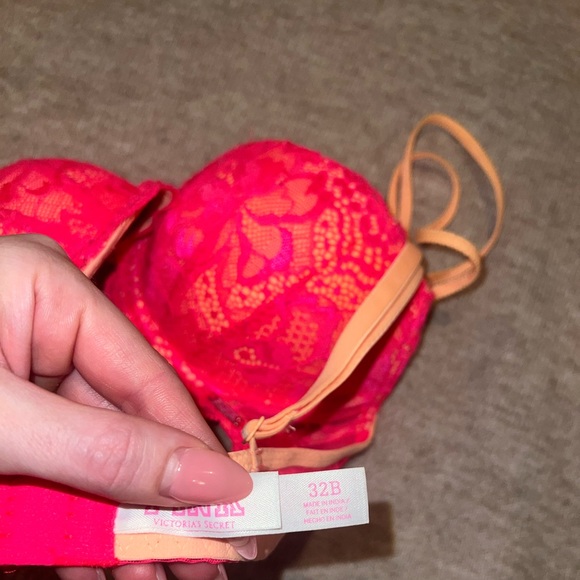 PINK Victoria’s Secret - Date Push-Up Bra. Size 32B. Pink/Orange. - Picture 4 of 5